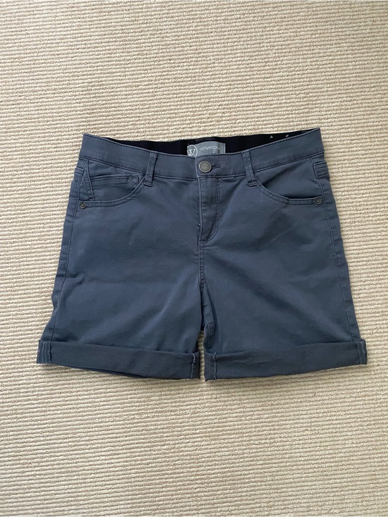 Wit & Wisdom Pants - Wit & Wisdom Shorts Dark Gray Roll-Cuff Women's Size 6